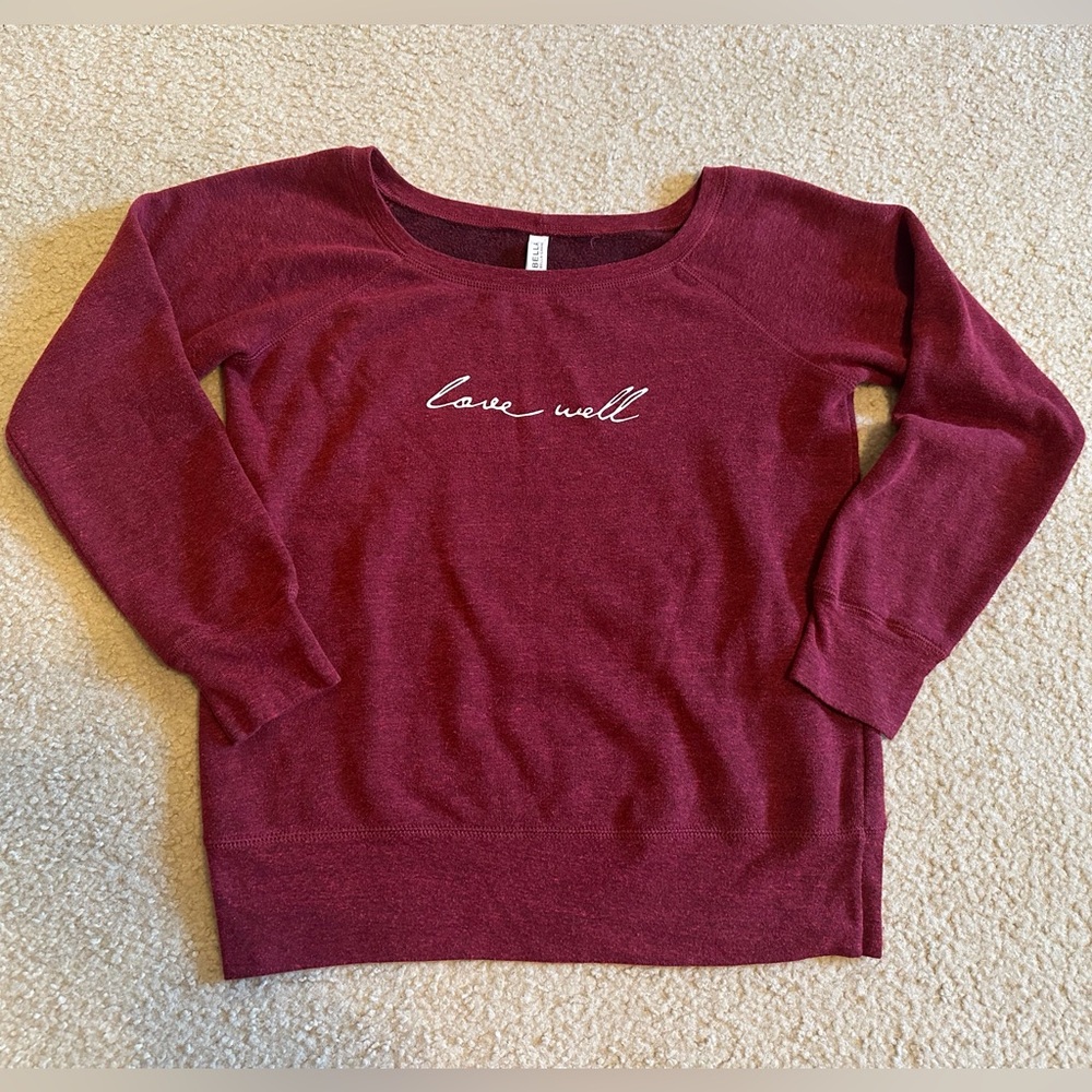 Heathered Burgundy “love well” Sweatshirt {Size M}